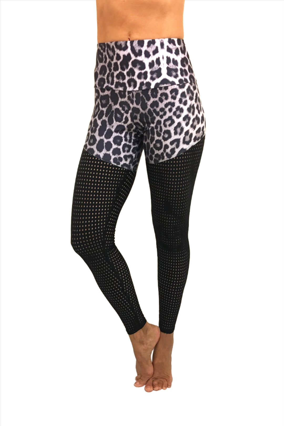 Onzie Flow Half Half Legging 2049 - B/W Leopard - front view