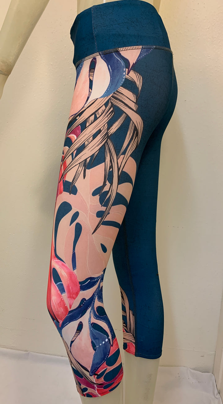 Onzie Hot Yoga Graphic Capri 241 - Boca -  side view