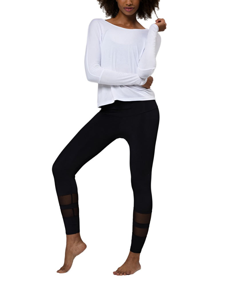 Onzie Hot Yoga Drapey V Back Top 3033 - White - front view