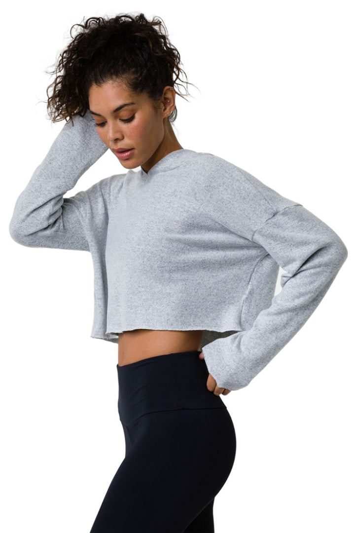 Onzie Flow Weekend Crop Hoodie 3710 - Heather Grey - side view