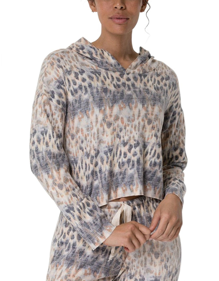 Onzie Flow Weekend Crop Hoodie 3710 - Safari - front view