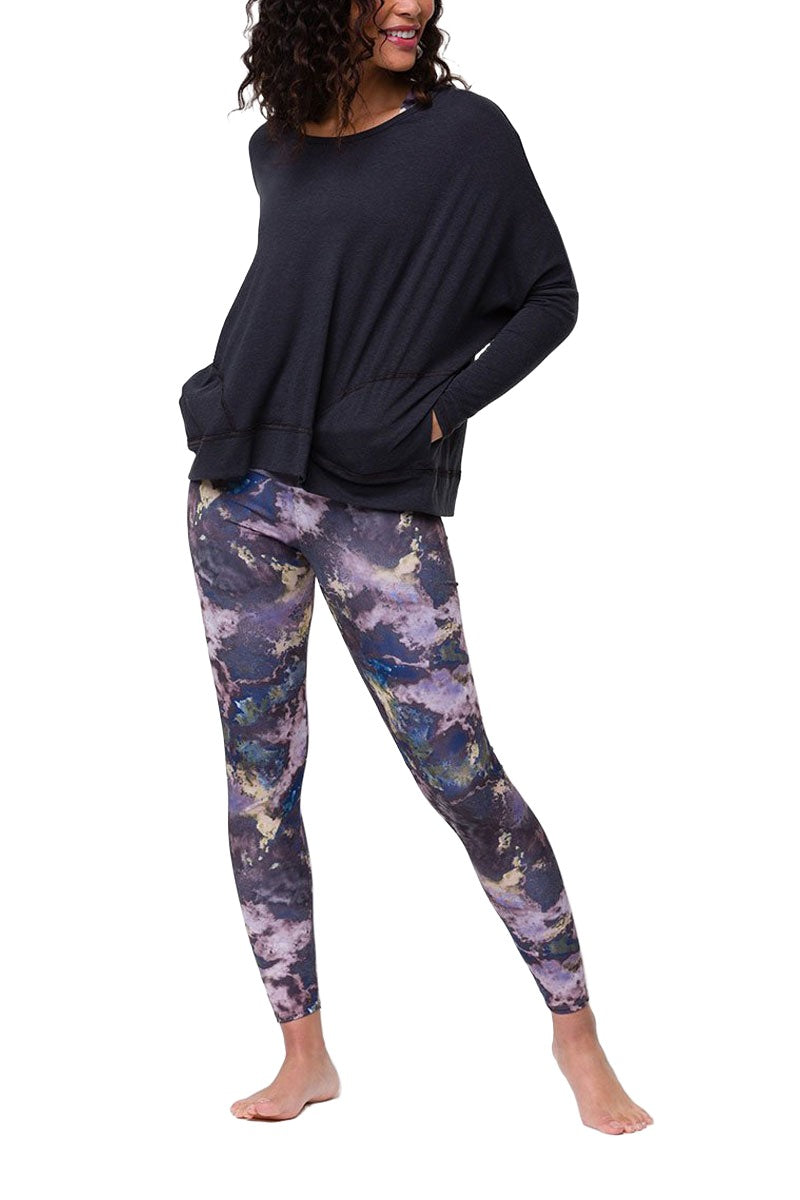 Onzie Long Sleeve Vintage Top 3791 - Black - Full Front View