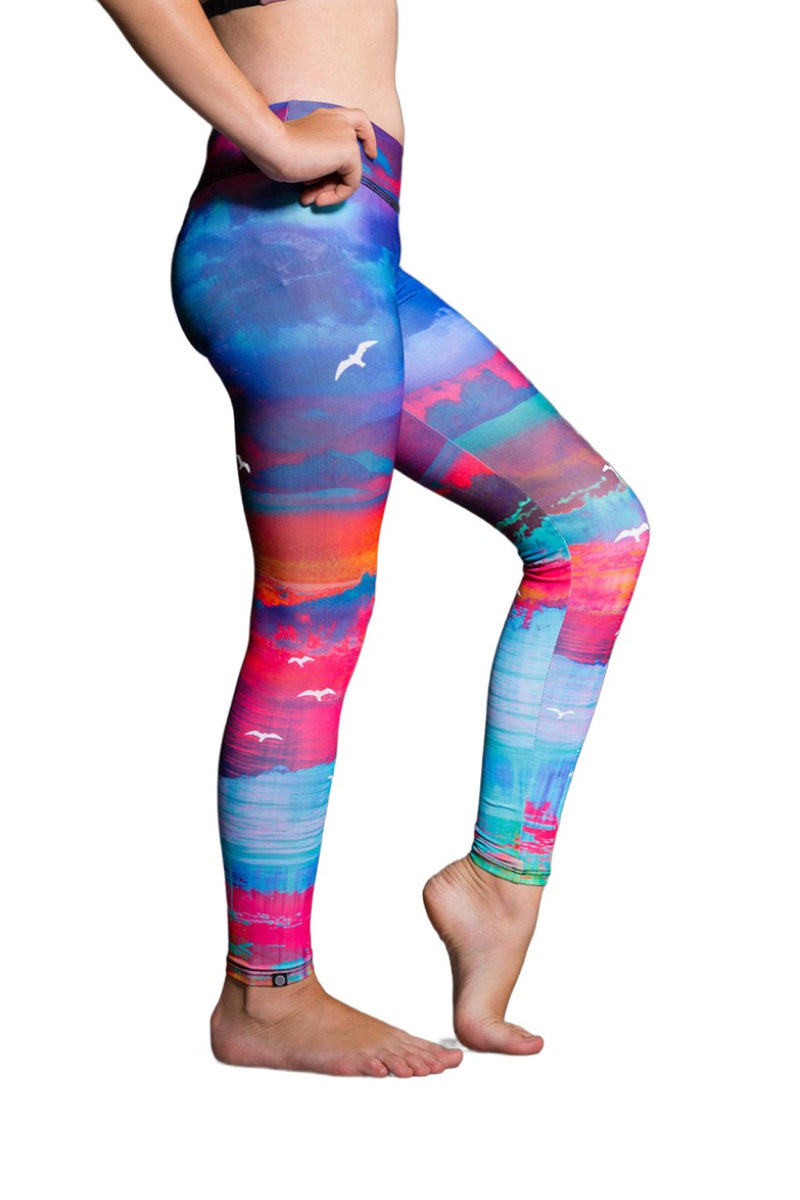Onzie Youth Graphic Leggings 829 - White Sands - side view