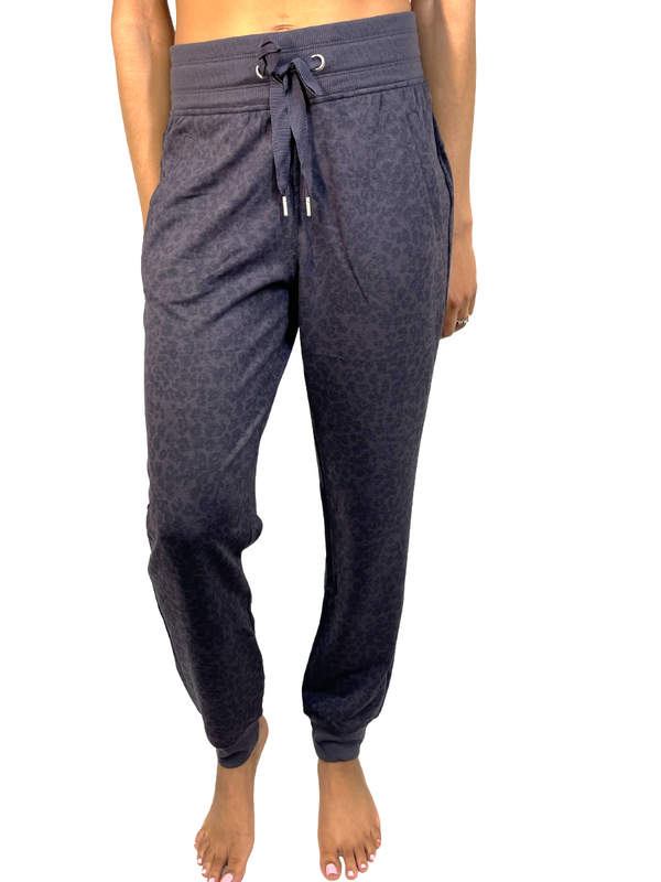 Buy Pre-Owned Apana Womens Size M Active Pants at Ubuy India
