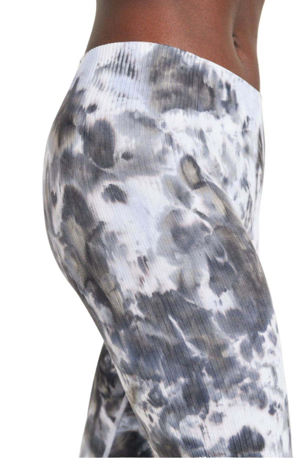 Mono B Crystal Tie Dye Seamless Ribbed Legging APH3083 - close view