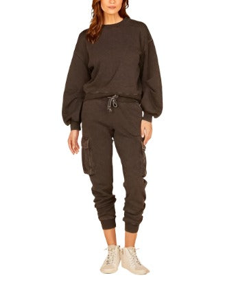 Vintage Havana Pleated Sleeve Crew B8928 - Black - front alt view