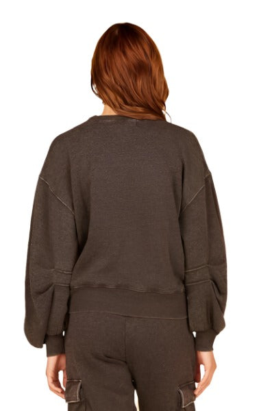 Vintage Havana Pleated Sleeve Crew B8928 - Black - rear view