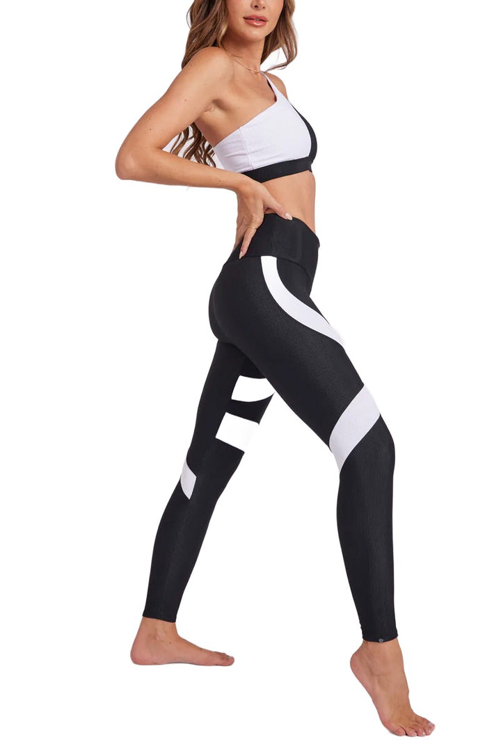 Onzie Flow Cadence Legging 2274 - Black White Combo