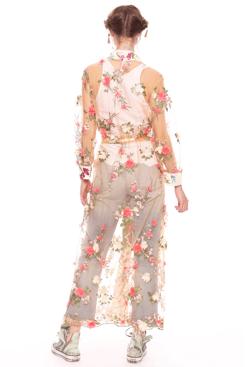 Aratta Silent Journey Floral Fantasy Kimono