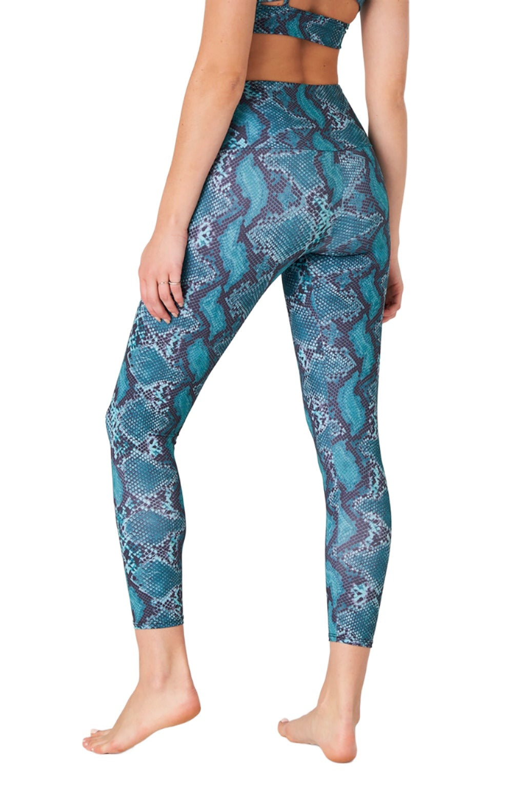 Onzie Flow Highrise Basic Midi 2029 - Emerald viper - Rear View