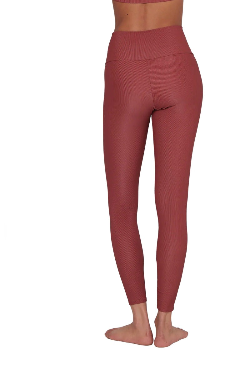 Onzie Flow V Front High Rise Legging 2299 - Warm Pinecone - Back View