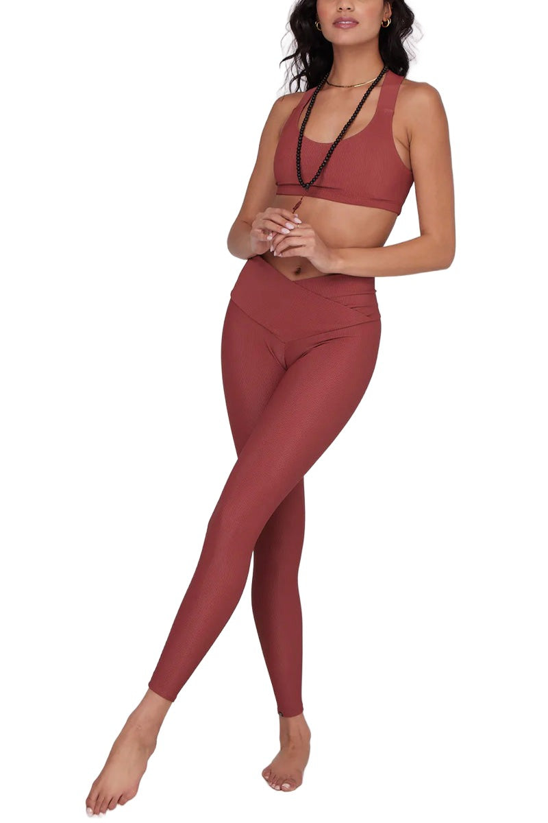 Onzie Flow V Front High Rise Legging 2299 - Warm Pinecone - Front Full View