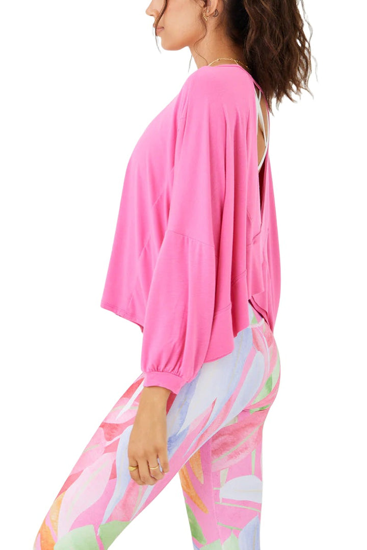 Onzie OM Top 3800 - Carnation - Side View