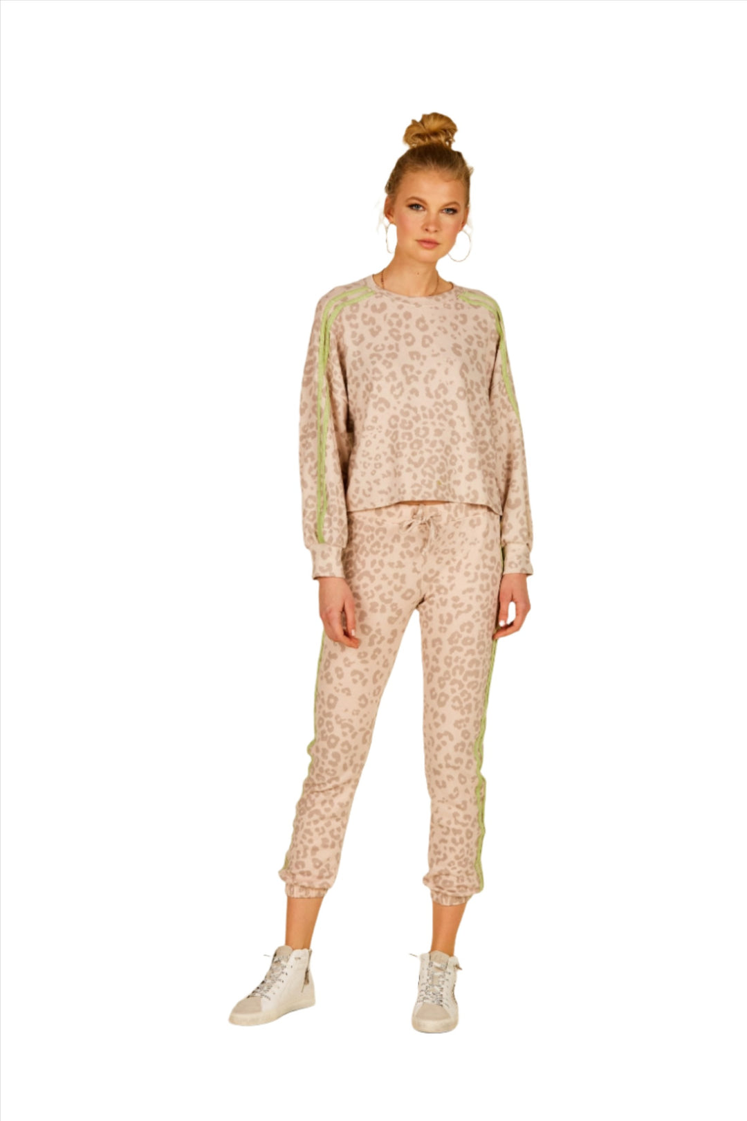 Vintage Havana Hacci Tan Leopard Crew Sweatshirt S10760 - front alt view