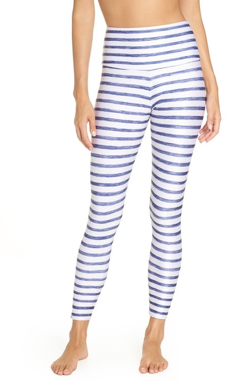 Final Sale Onzie Flow Highrise Basic Capri 2029 - Scribble - front view