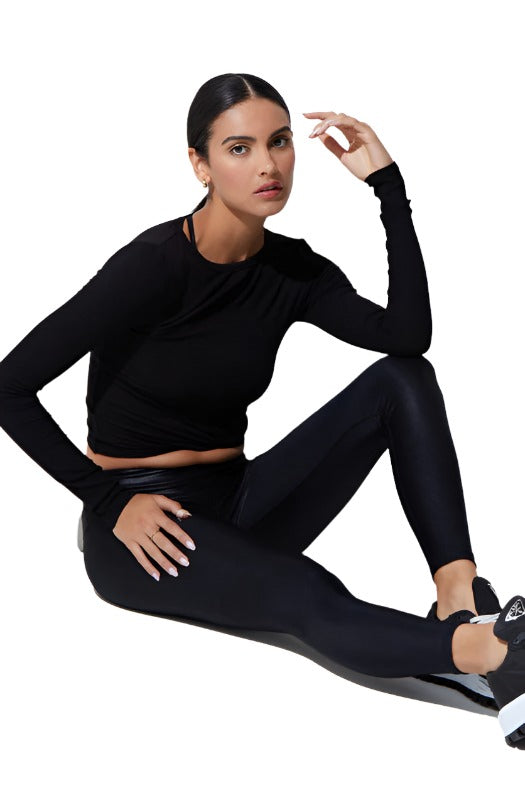 FINAL SALE! Noli Wrap Top Rib - Black - Sitting View