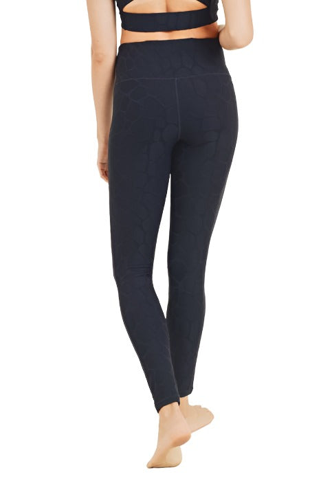 Mono B 3D Giraffe Jacquard Highwaist Leggings APH8038 - Black - rear alt view