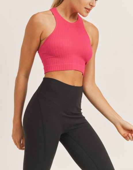 FEOYA Women Long Sleeve Workout Cropped Top Padded Twist Yoga Crop Tops  Fashion Fitness V Neck Crop Top Solid Slim Fit Athletic Crop Bra Black S :  : Clothing, Shoes & Accessories