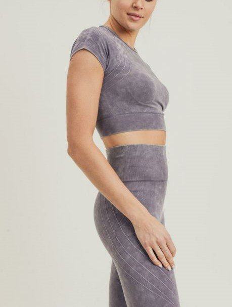 Waves and Crosses Seamless Raglan Crop Top AT2722 Mauve - side view