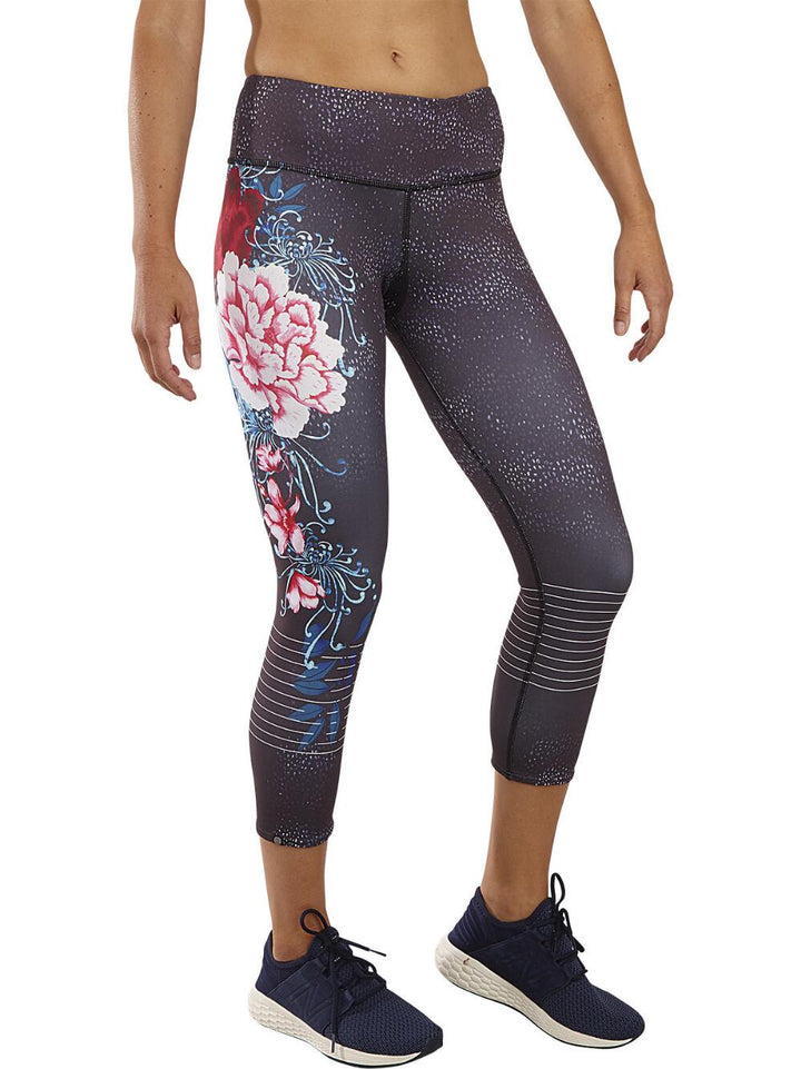 Onzie Hot Yoga Graphic Capri 241 - Sapporo -  front  view